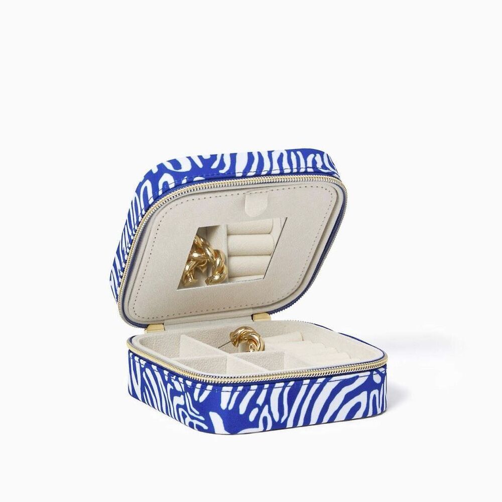 NWOT Lilly Pulitzer Travel Jewelry Box Martinique Blue Zee Bebe